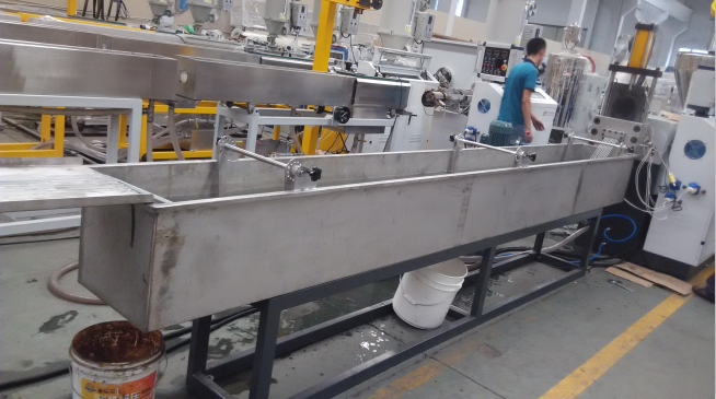 1000kg/H PP Film Scrap Hdpe Pelletizing Machine 3mm Diameter 1