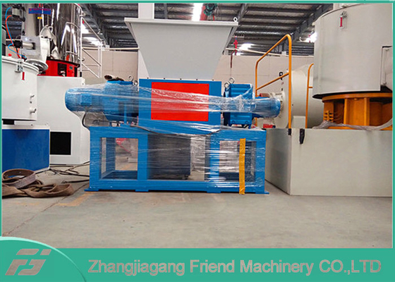 500kg/H Output Plastic Grinding Equipment , Pet Bottle Crushing Machine