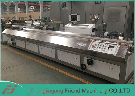 Sgs  Double Screw 4m/Min Wpc Extrusion Machine , Wpc Decking Production Line