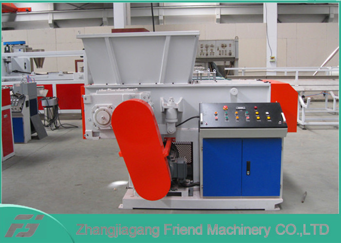 Single Shaft Plastic Grinding Machine / Durable Wood Shredding Equipment