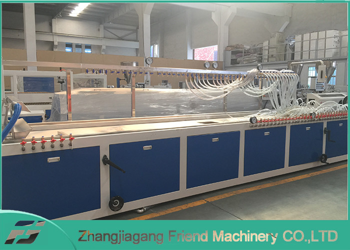Stable Running Wood Plastic Composite Production Line 8~20mm Thickness