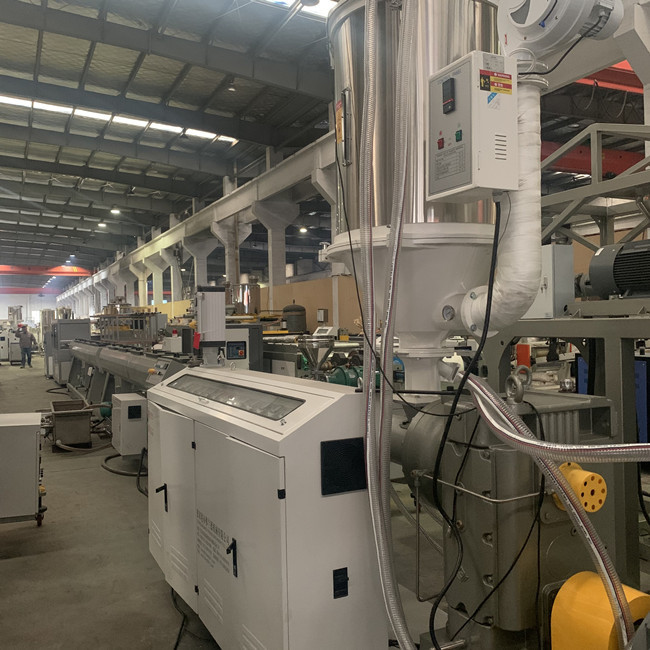 Construction 50kg/H PE Pipe Extrusion Line Siemens Motor Independent Control Box