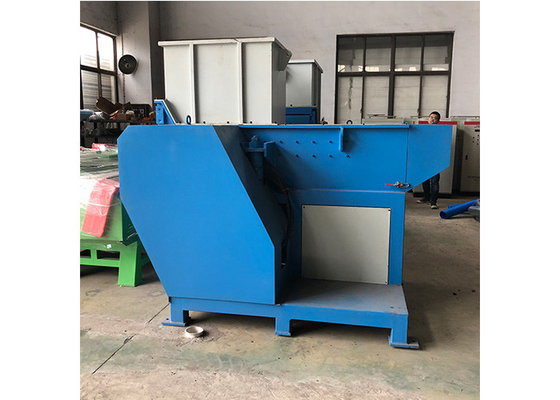 Good price 800kg / H WPC Plastic Recycling Shredder Machine online