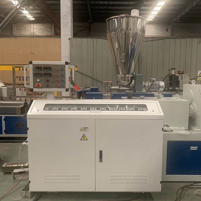 WPC Twin Screw Pla Extruder Machine 38CrMoALA Screw 3