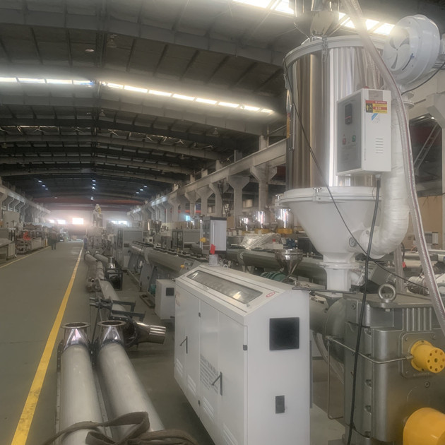 Fully Automatic PE 100kg/H Plastic Pipe Machine With ABB Inverter 1