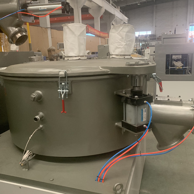 300/600 Heating And Cold Mixing PVC Resin Hot Steel Plastic Mixer Machine 3