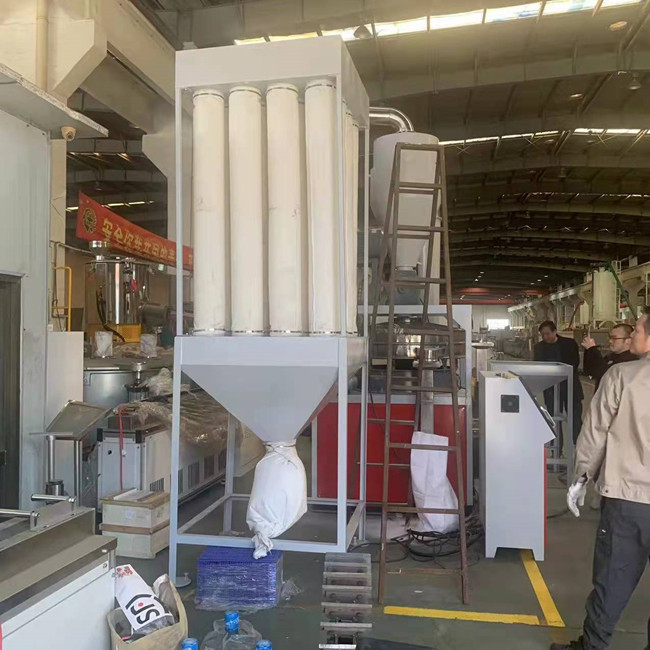 120 Meshes PVC Milling Pulverizer Machine Water Cooling High Capacity 7